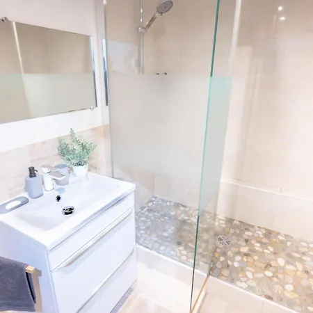 Appartement Duplex- T2 Barcelona Pop - Terrasses - Parking - Vue Canal *